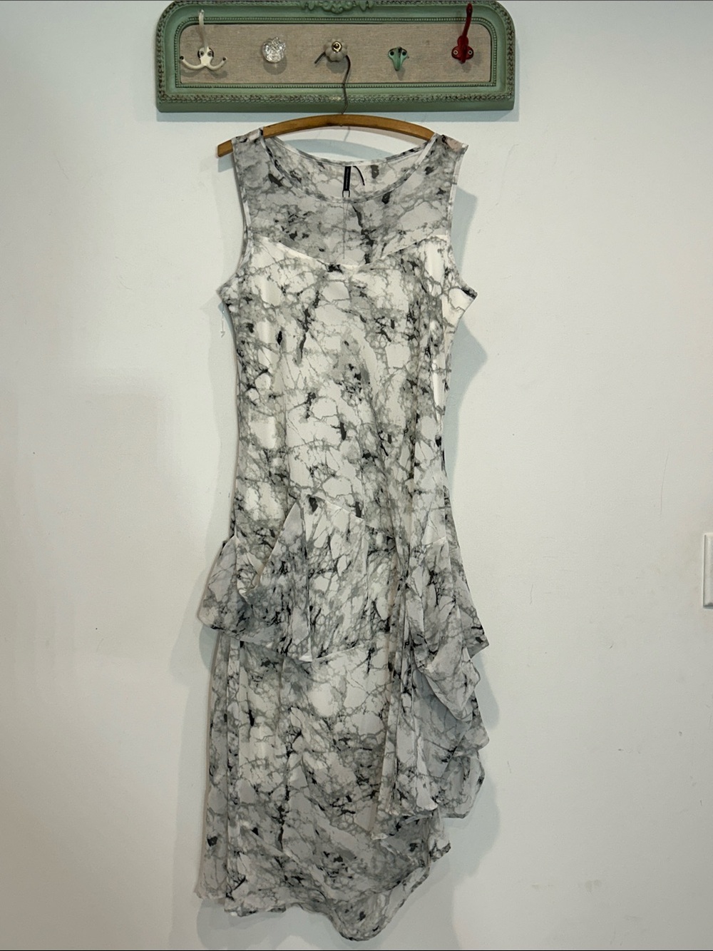 Stella Carakasi Spanish Marble Sleeveless Midi Dress White & Gray Art to wear 10